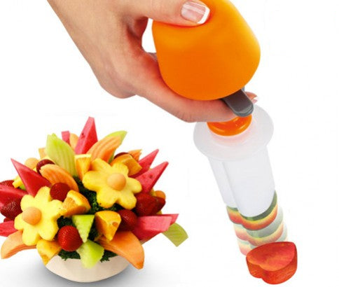 Salad Curving Tool